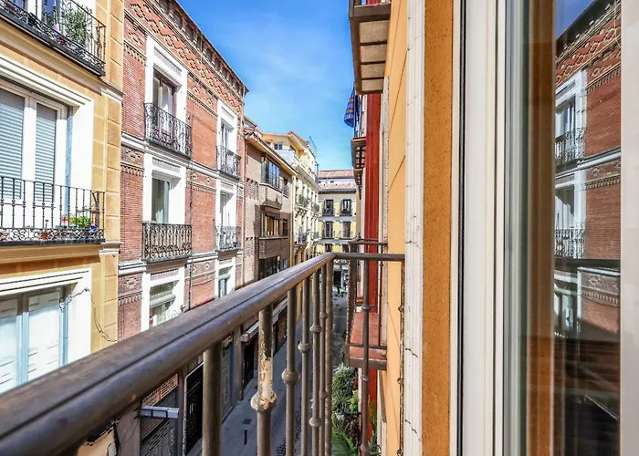 Apartamentos REFORMADOS en TIRSO DE MOLINA ALQUILER TEMPORAL